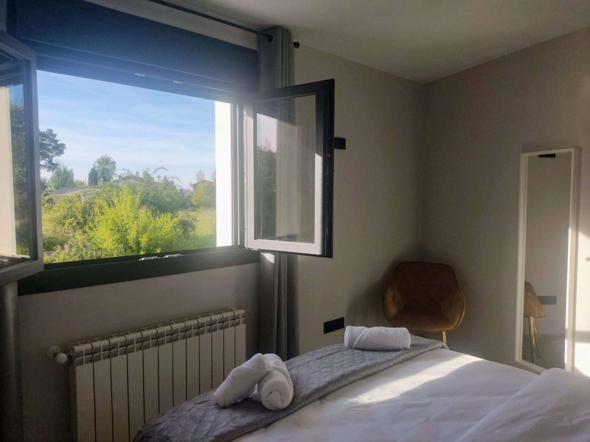 Rincones De Riaza Solo Adultos Guest House Bagian luar foto