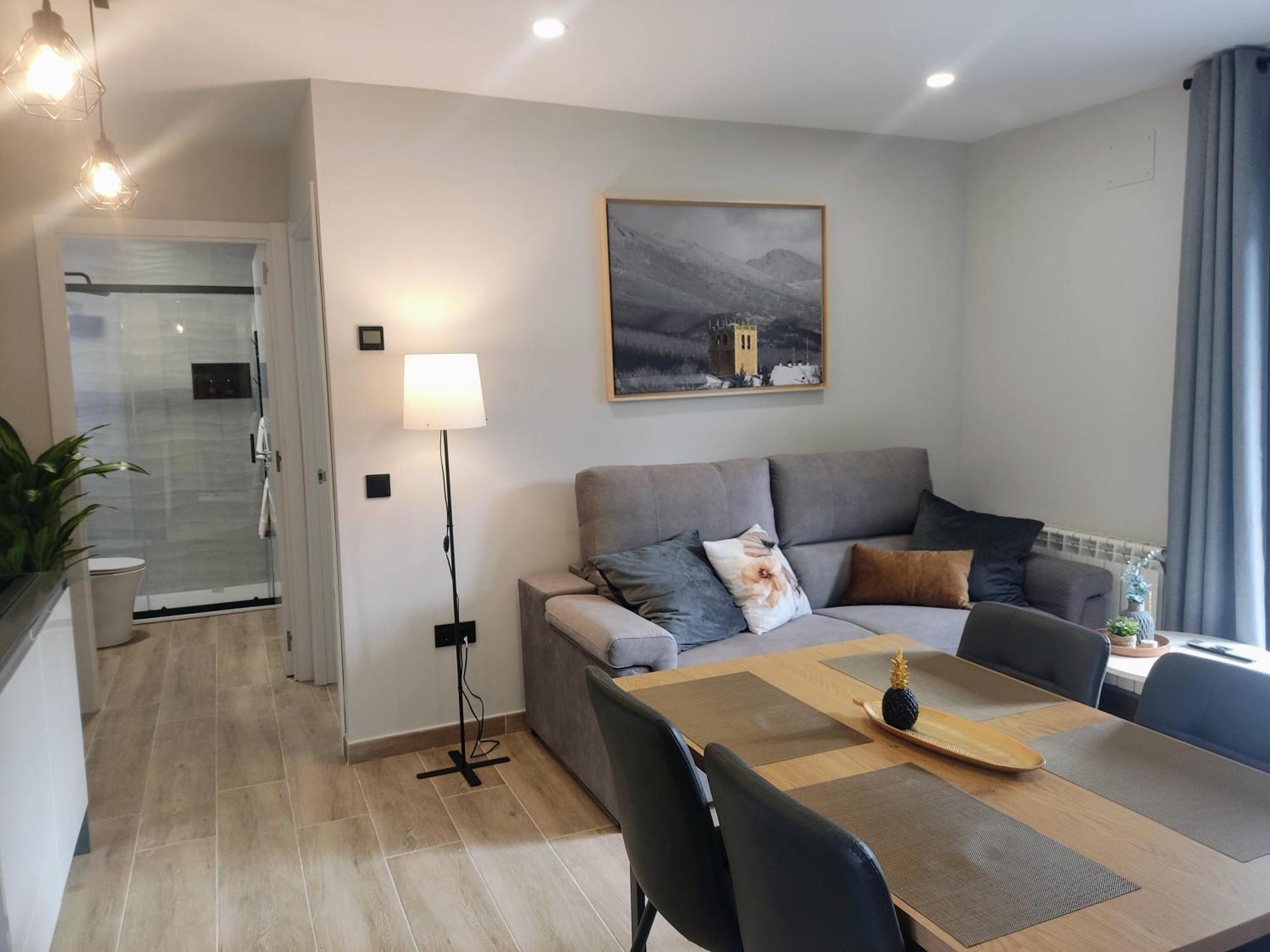 Rincones De Riaza Solo Adultos Guest House Bagian luar foto